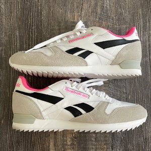 Reebok classics mens sneakers (Rare)